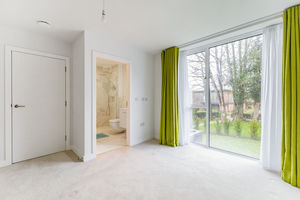 Photo 24- click for photo gallery